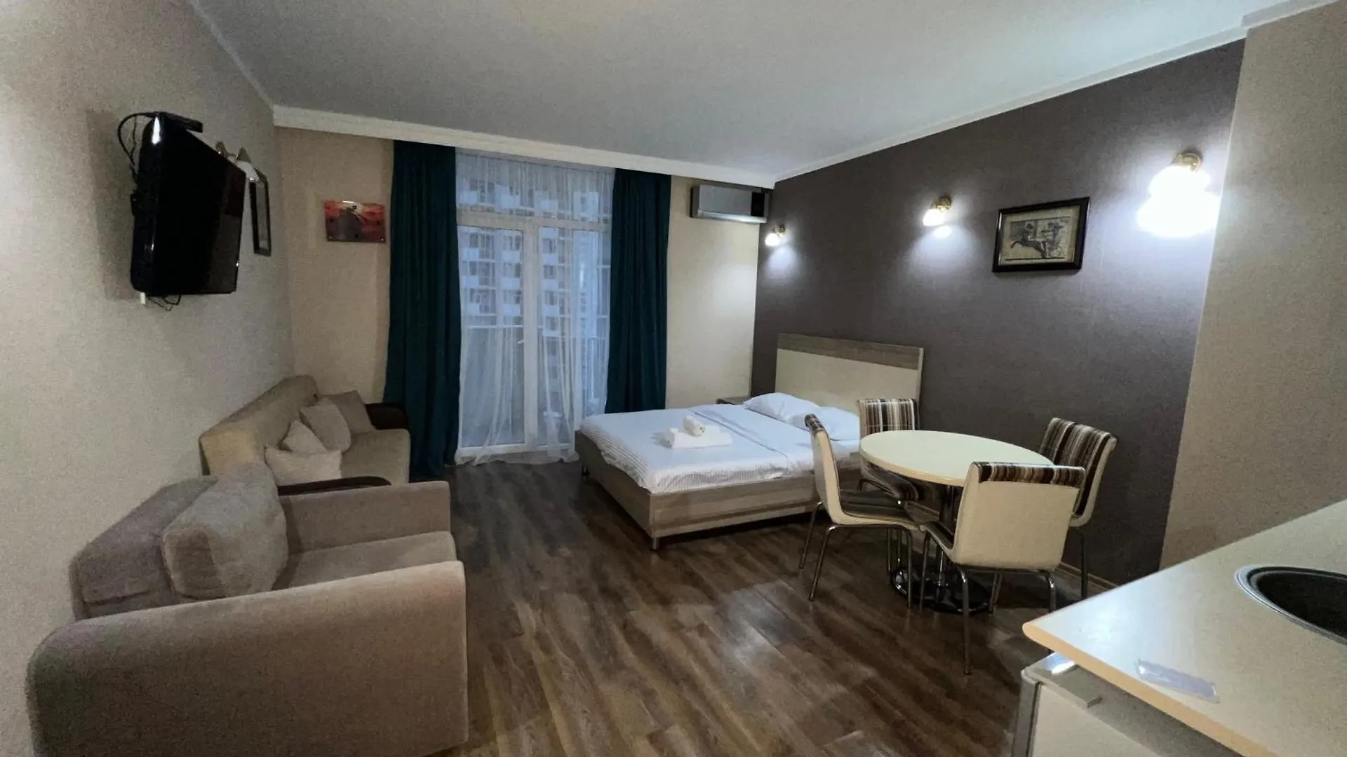 Orbi Apartments Batumi 0*,